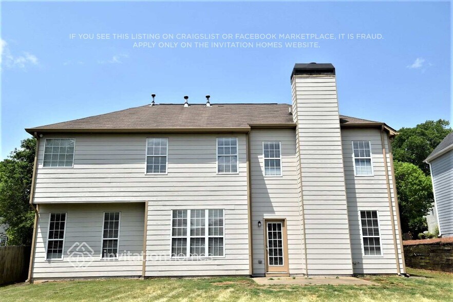 Building Photo - 2290 Grand Jct