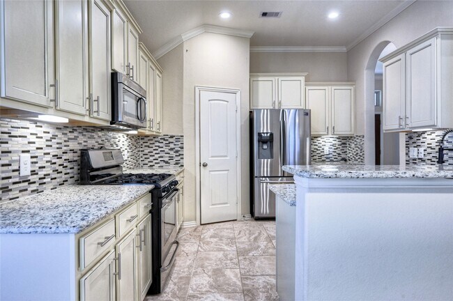 Building Photo - 3823 Cactus Field Ln