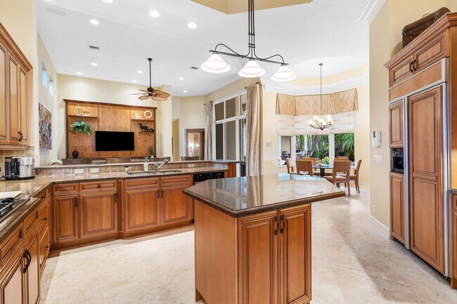 Building Photo - 128 Grand Palm Way