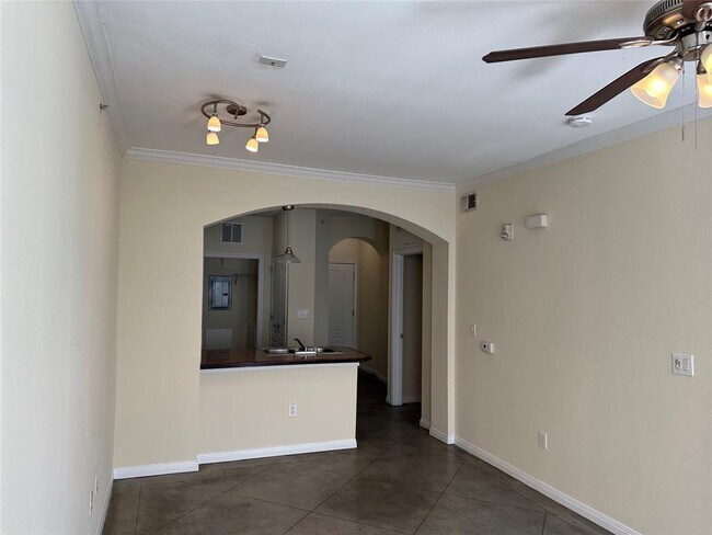 Building Photo - 2505 San Gabriel St