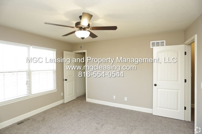 Building Photo - Where comfort meets convenience in a commu...