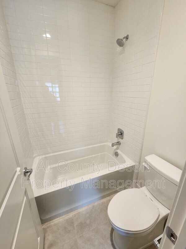 Building Photo - 43355 Passagio Lago Way