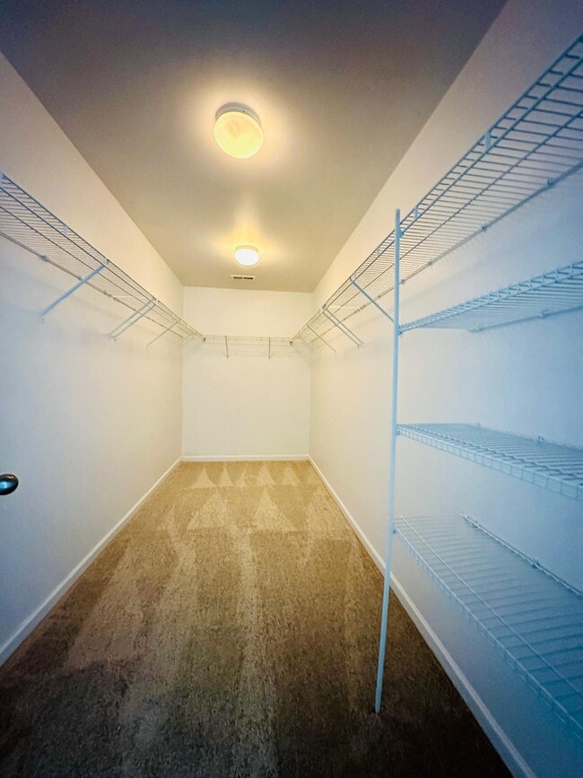 Building Photo - 10325 Solar Way