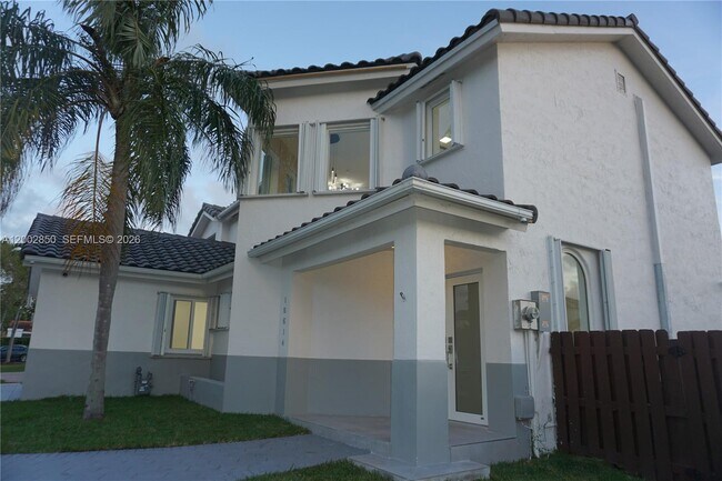 Building Photo - 15614 SW 110th Terrace