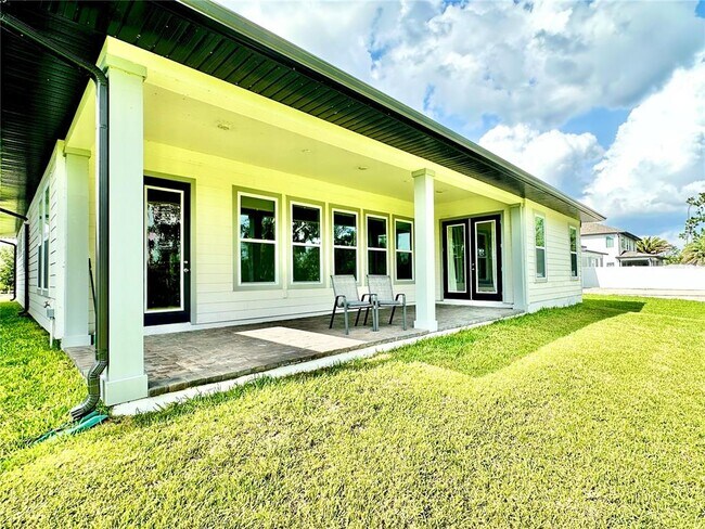 Building Photo - 17552 Lake Star Rd