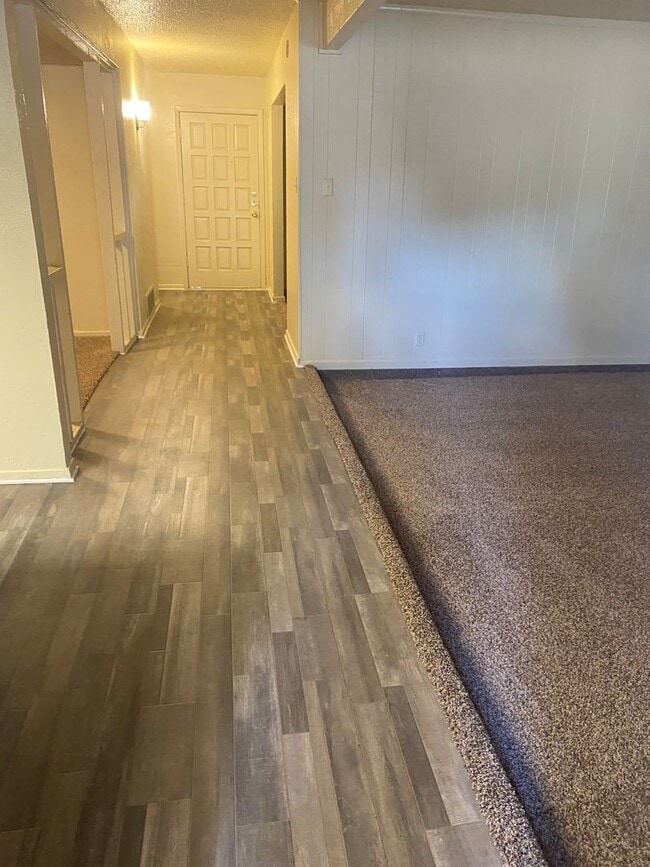 Primary Photo - SPACIOUS 3 bedroom 2.5 bathroom townhome