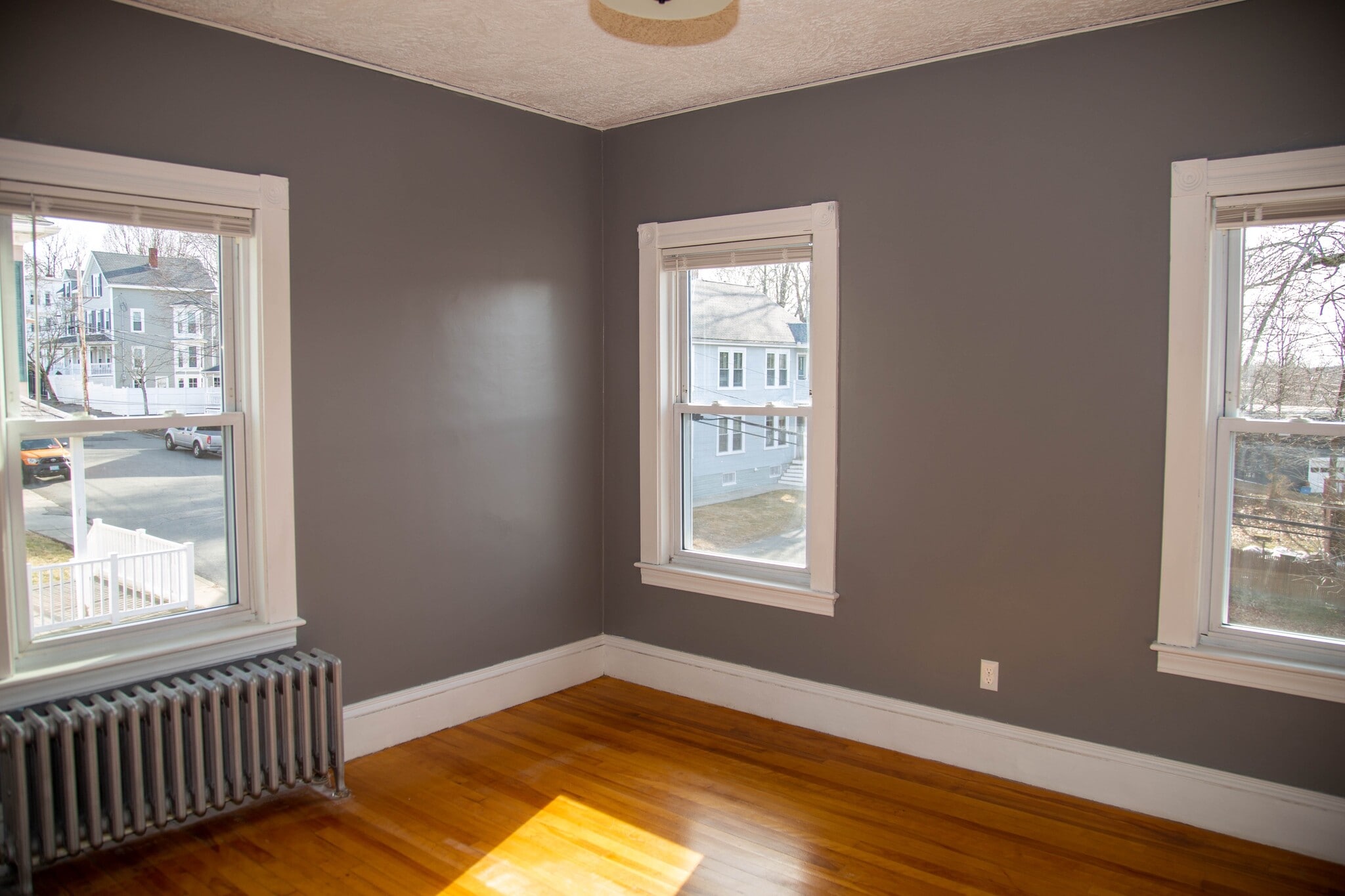 Building Photo - 95 Bradford Ave