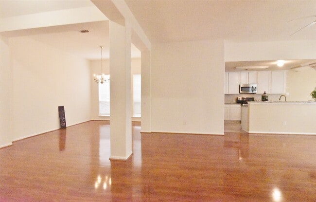 Building Photo - 1210 Ivory Meadow Ln
