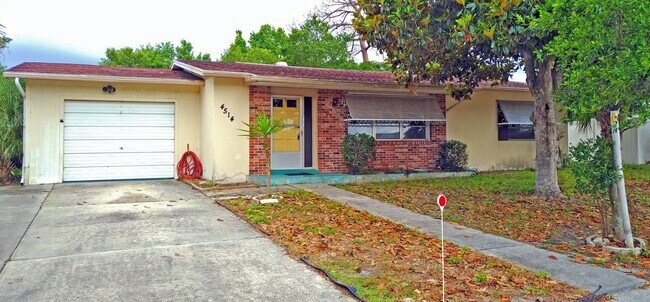 Building Photo - 4514 Cynthia Ln
