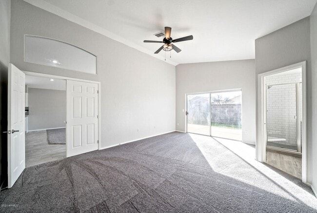 Building Photo - 1213 W Glenmere Dr