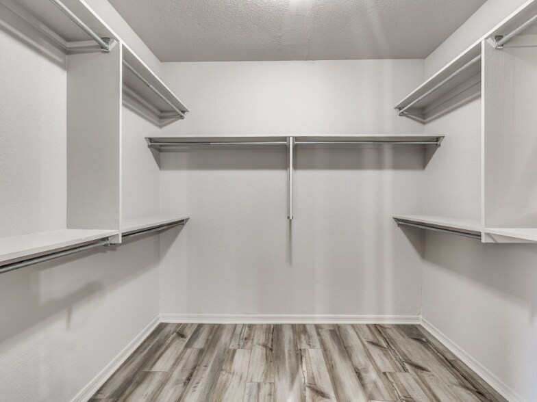 Building Photo - 101 192nd Ave SE