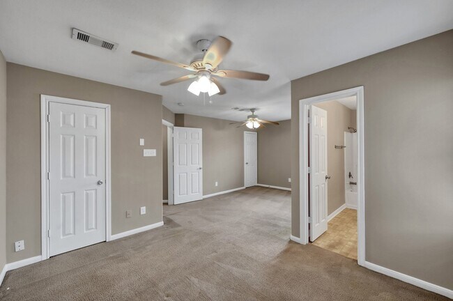 Building Photo - 179 Binnacle Ct