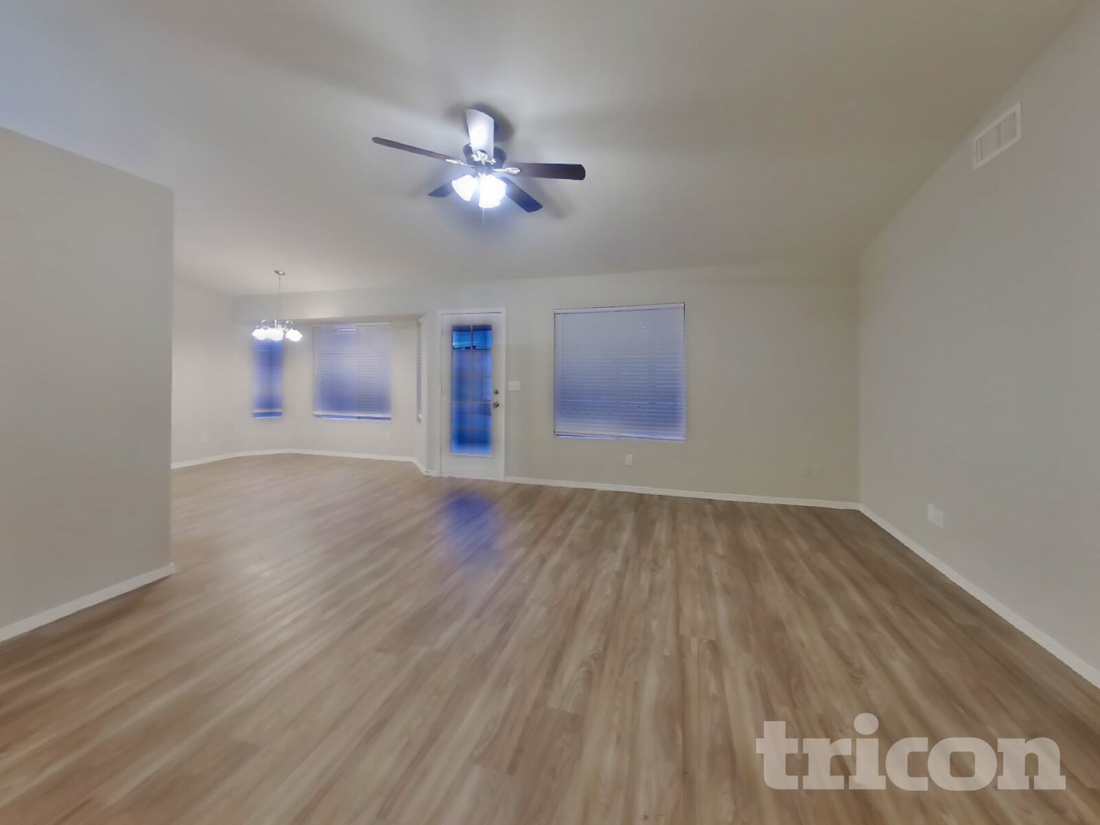 Building Photo - 9510 E Flanders Rd