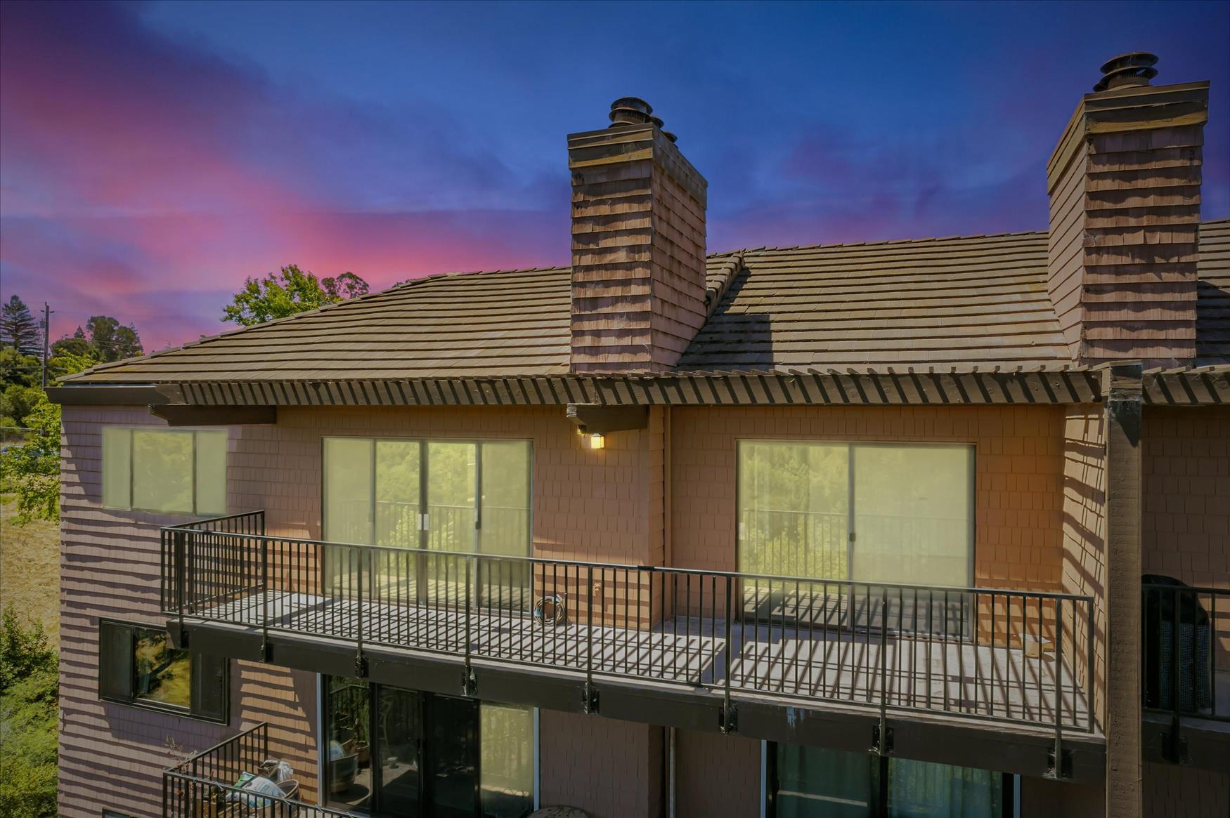 Building Photo - 25700 University Ct