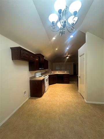 Building Photo - 1213 Gardenia Ln