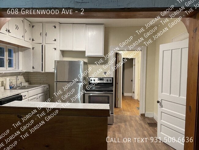 Building Photo - 608 Greenwood Ave