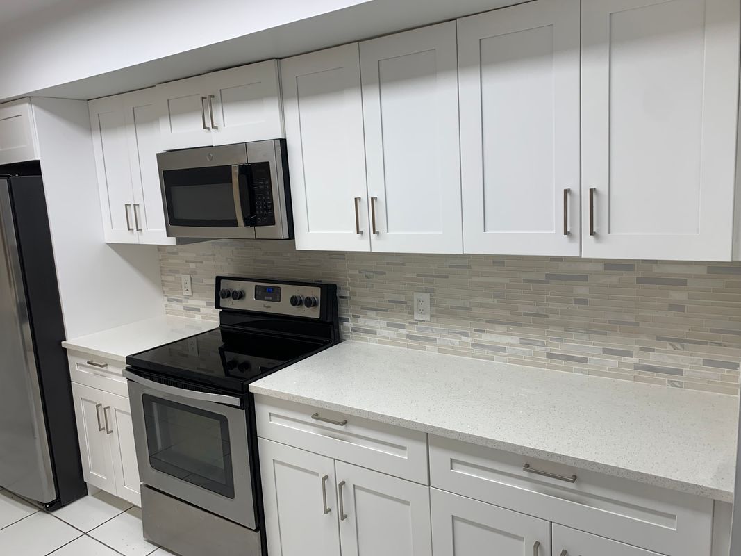Building Photo - 3026 30th Ln
