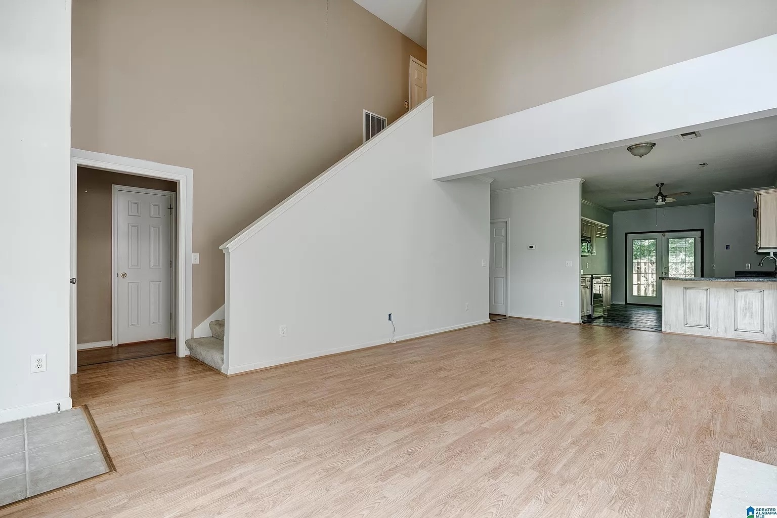 Building Photo - 1505 Savannah Park