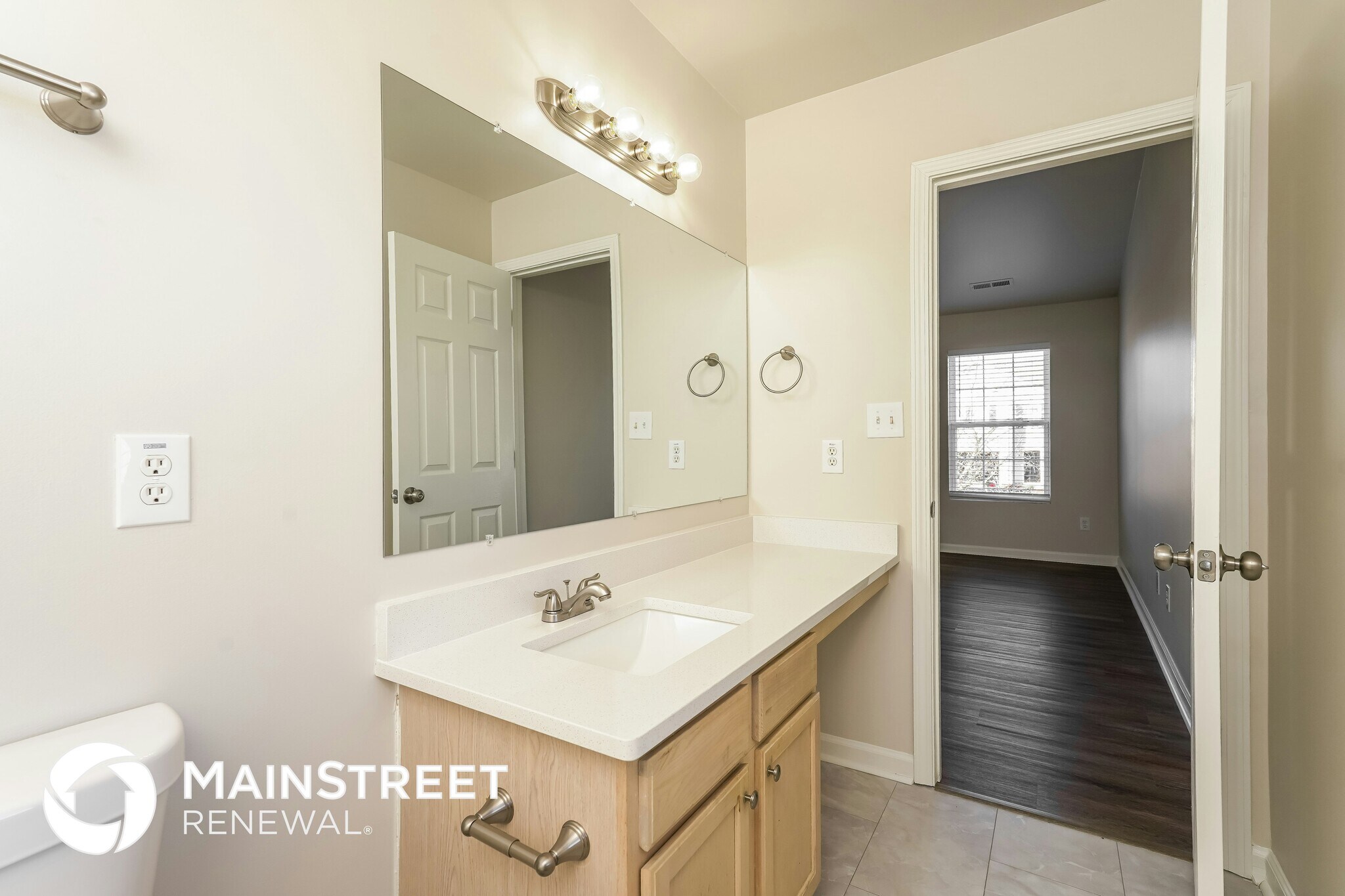 Building Photo - 2115 Gramercy Park Dr