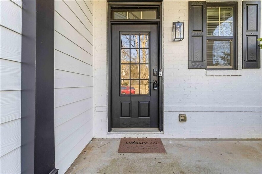 Building Photo - 5675 Falls Landing Dr