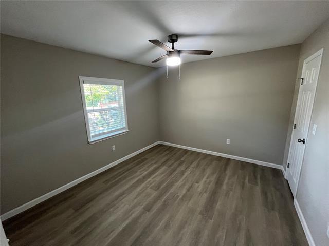 Building Photo - 9623 Laneyvale Ave