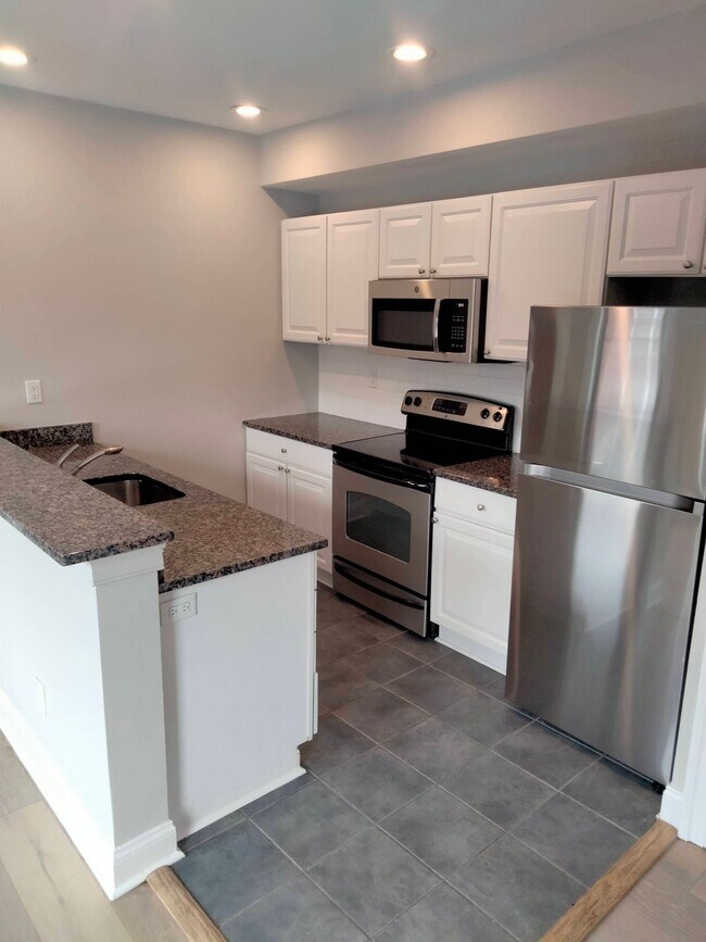 Building Photo - 47 Imlay St