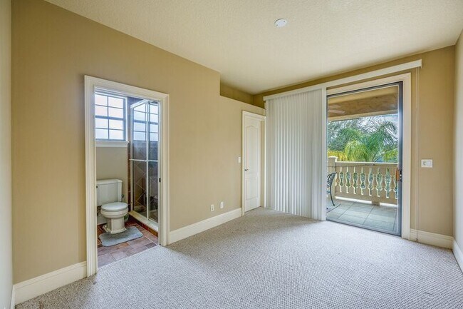 Building Photo - 1605 Kennesaw Dr