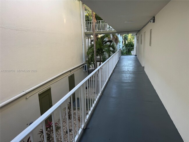 Building Photo - 4235 N University Dr