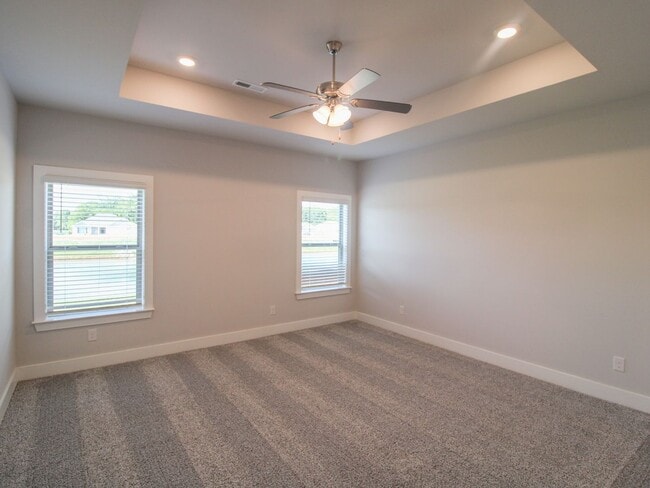 Building Photo - Reduced Rental Rate with $150 rent credit for 12 Months!