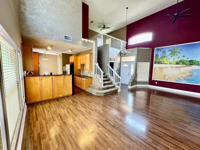 Building Photo - 5121 Fairway 1 Dr
