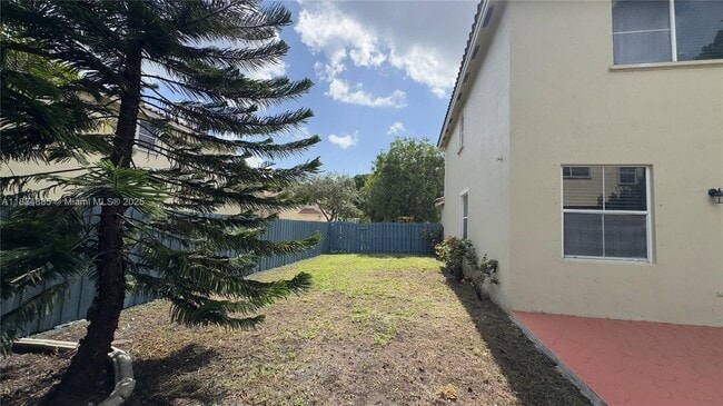 Building Photo - 3855 SW 171st Terrace