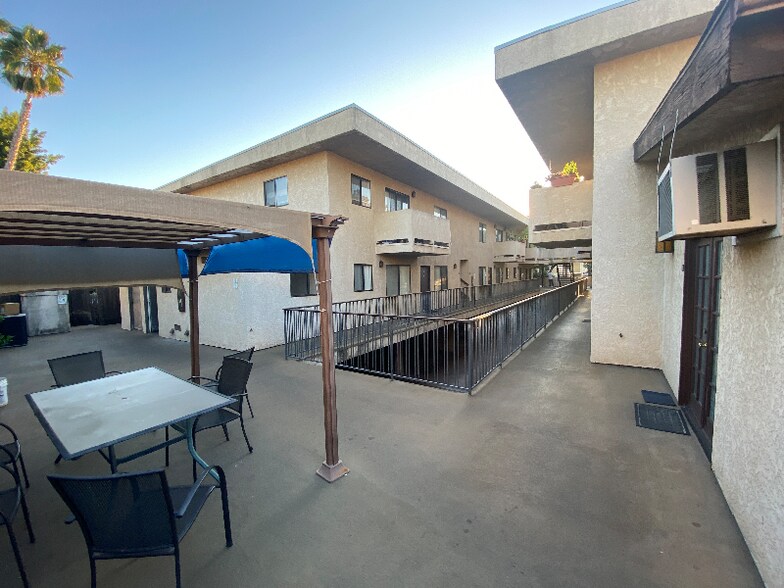 Building Photo - 1248 Mariposa St