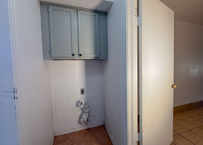 Building Photo - MWC HOME FOR RENT!