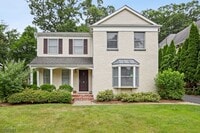 Building Photo - 25 Ruthven Pl