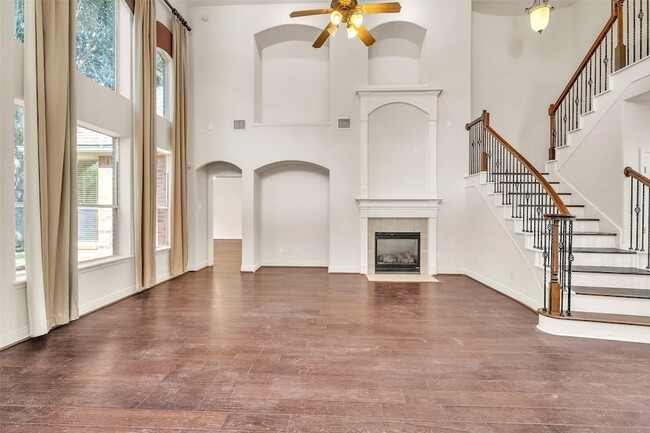 Building Photo - 5303 Riverstone Crossing Dr