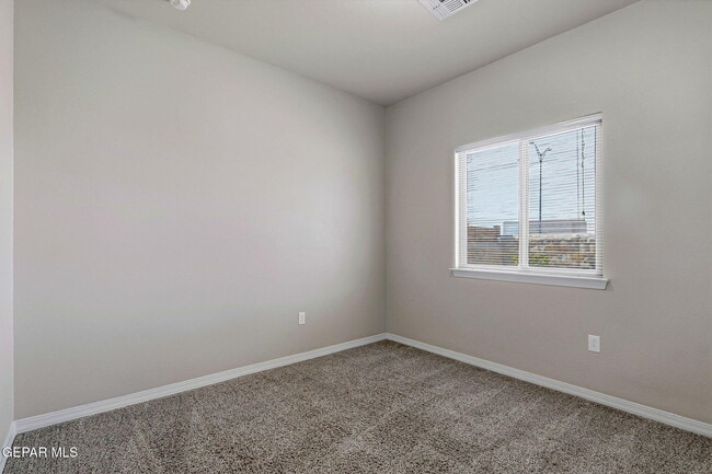 Building Photo - 14741 Bobby Joe Hill