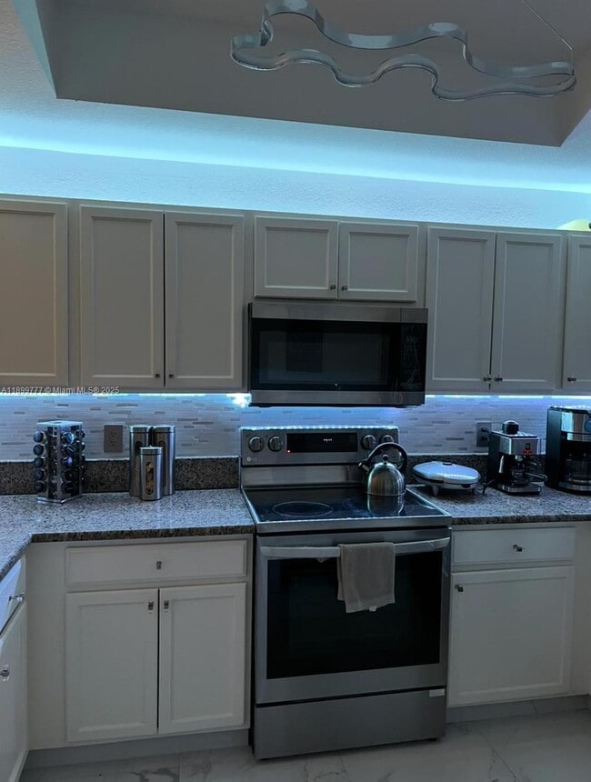 Building Photo - 11501 NW 89th St