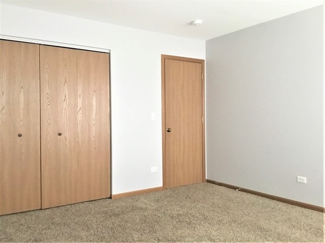 Building Photo - 2415 Sisters Ct