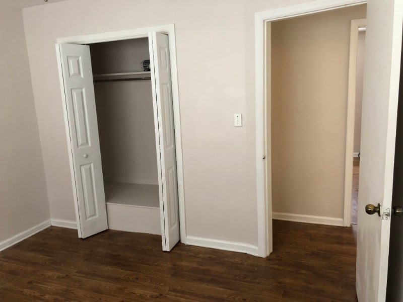 Building Photo - 627 92nd Ave N