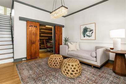 Building Photo - Cozy 3-Bedroom Retreat with Spacious Livin...