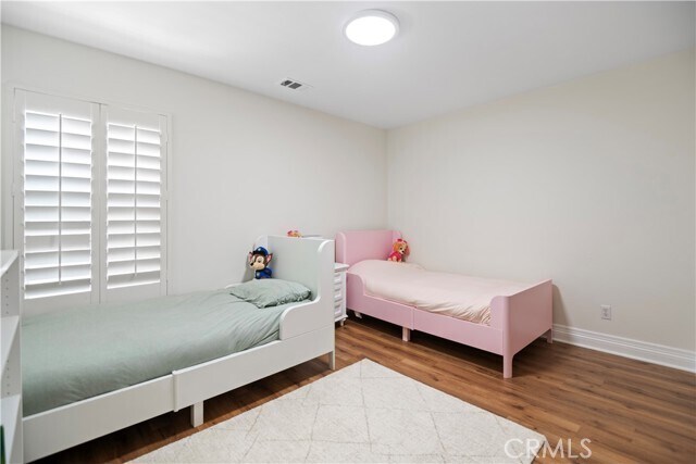 Building Photo - 11015 Van Uffelen Dr