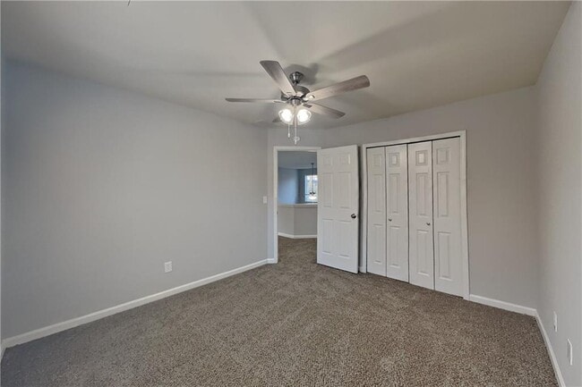 Building Photo - 1675 Huntcrest Park SW