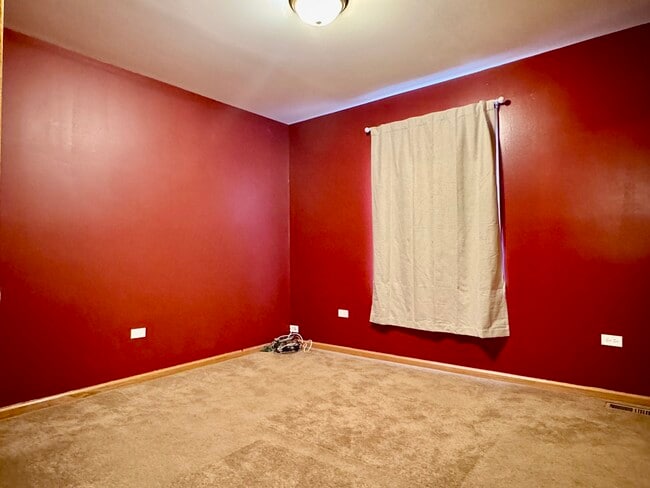 Building Photo - 12457 Walden Rd