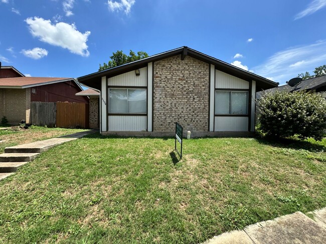 BABCOCK NORTH - 6604 Spring Hurst Dr San Antonio TX 78249 | Apartment ...