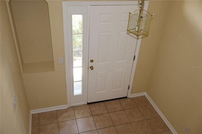 Building Photo - 3019 Pointeview Dr
