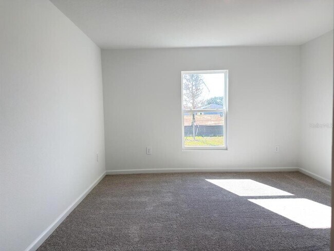 Building Photo - 3212 Alpine Wy