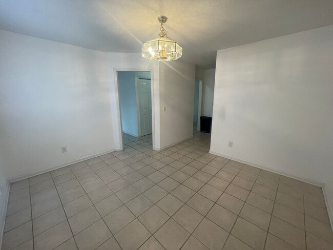 Building Photo - 6328 Wrightsville Ave