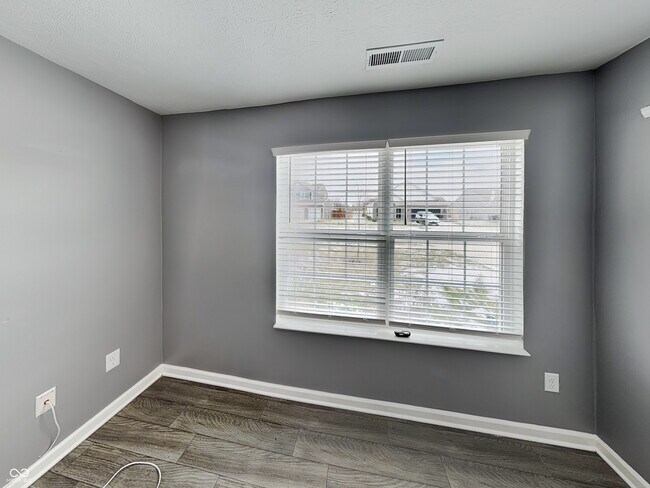 Building Photo - 8145 Ambrosia Ln