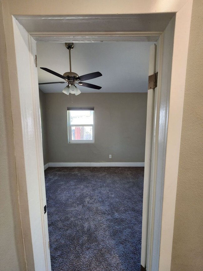 Building Photo - Charming 3 bedroom home in  prime Mesa loc...