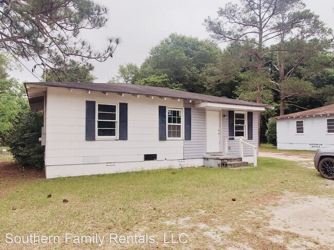 Primary Photo - 3 br, 1 bath House - 102 Celia St.
